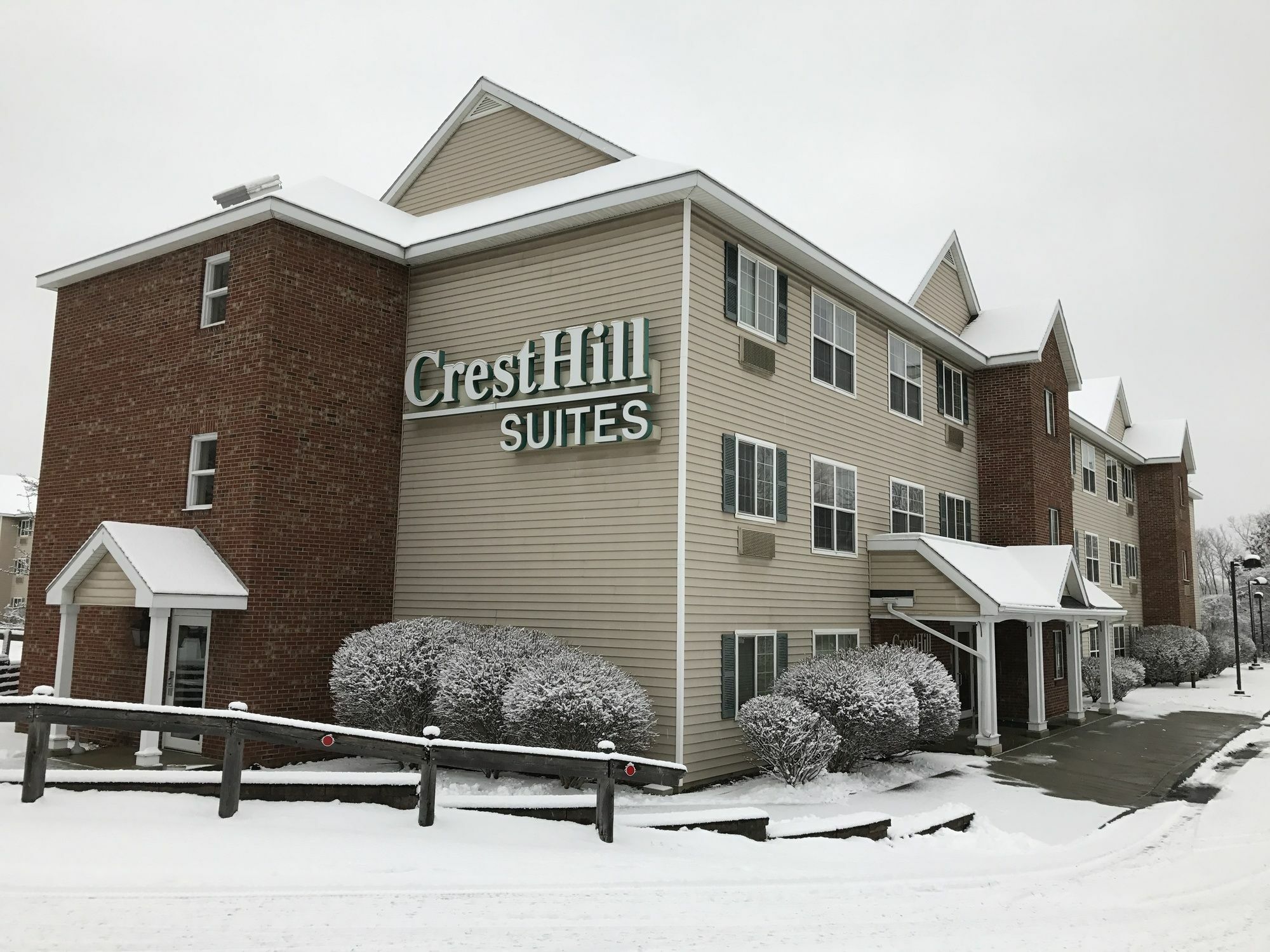 Cresthill Suites Suny University Albany Exterior foto